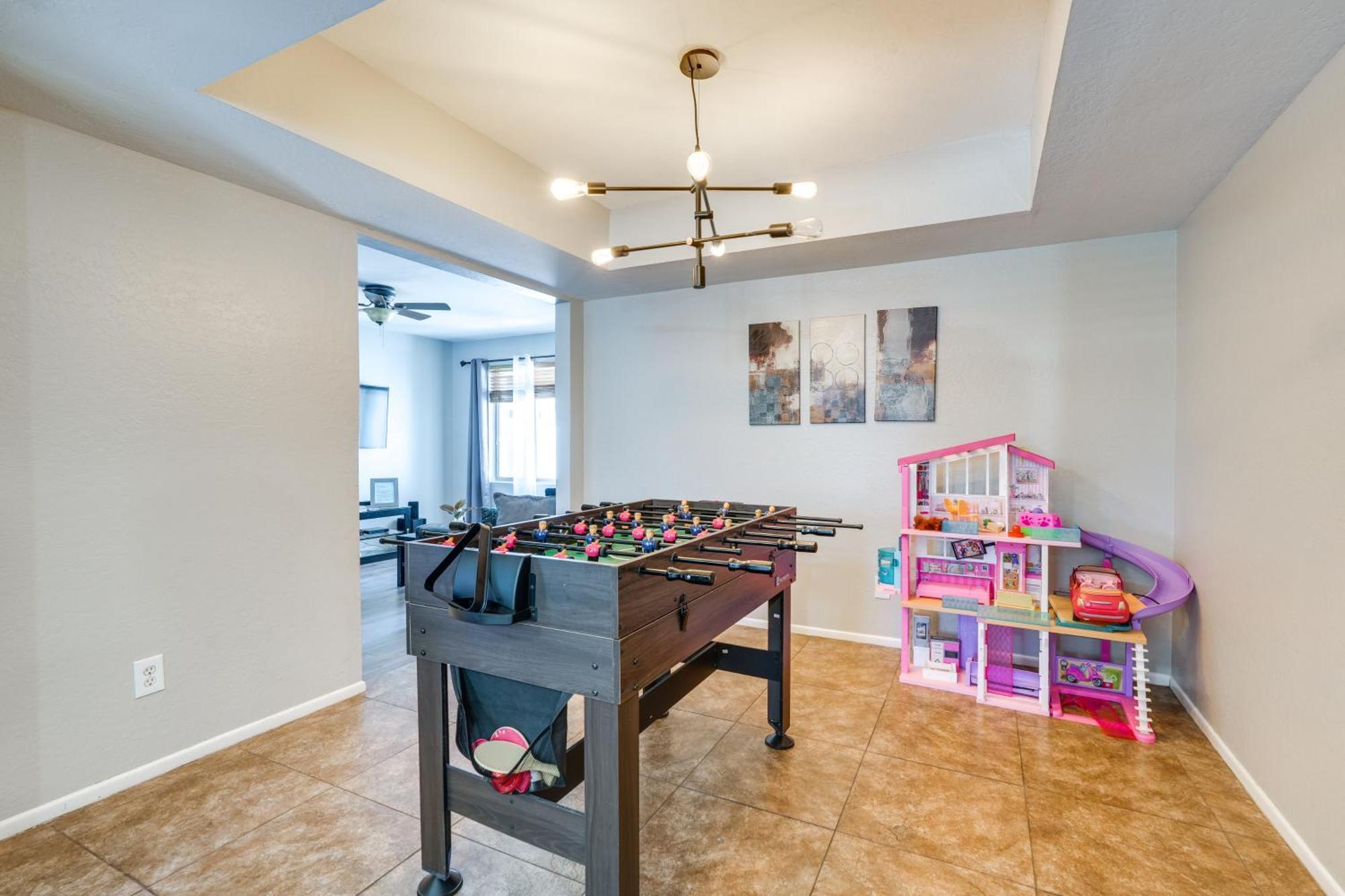 Phoenix Home With Pool About 10 Mi To Camelback Mtn Eksteriør billede