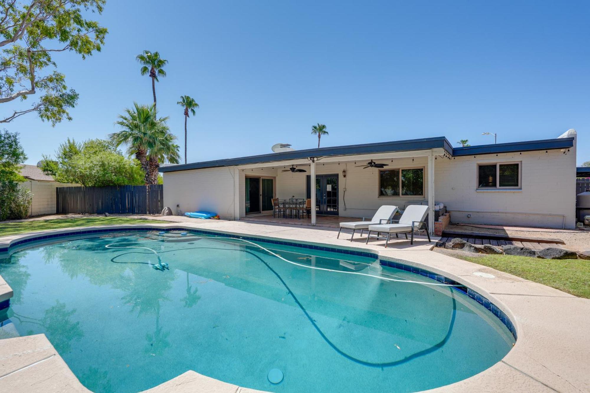 Phoenix Home With Pool About 10 Mi To Camelback Mtn Eksteriør billede